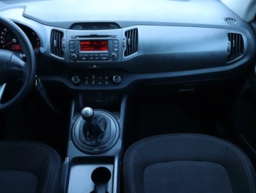 Kia Sportage III SUV 2.0 DOHC 163KM 2012 Kia Sportage 2.0 CVVT, Salon Polska, zdjęcie 6