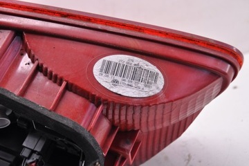 LEVÝ SVĚTLO KRYT KUFRU VW TOURAN (1T3) 1T0945093A 2.0L DIESEL 103KW