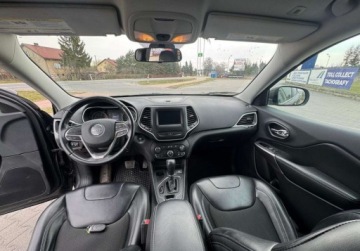 Jeep Cherokee V 2019 Jeep Cherokee Jeep Cherokee Latitude Plus 2.4L LPG 2.4 Benzyna 177KM, zdjęcie 27