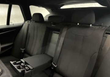 BMW Seria 5 G30-G31 Touring 518d 150KM 2019 BMW Seria 5 BMW 518d Touring, 150 KM Adaptive LED F-ra Vat 23 2.0 Diesel, zdjęcie 16