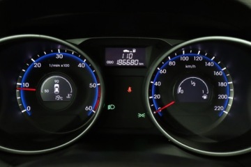 Hyundai ix35 SUV Facelifting 1.7 CRDi 115KM 2015 Hyundai ix35 1.7 CRDi, Klima, Tempomat, zdjęcie 10