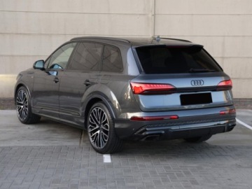 Audi Q7 III (G8) 2026 AUDI Q7 55 TFSI e quattro S Line Suv 3.0 (394 KM) 2026, zdjęcie 2