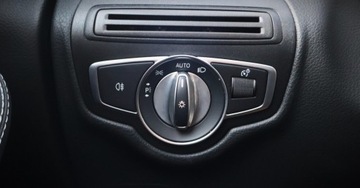 Mercedes GLC C253 2020 Mercedes-Benz GLC 2.0 258KM 4Matic AMG Navi Kamera Panorama Tempomat Gwara, zdjęcie 19