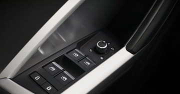 Audi 2023 Audi Q3 Sportback (nr 7) 1.5 TFSI 150KM S-line Nawigacja Kamera Tempomat G, zdjęcie 22