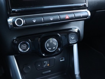 Citroen C3 Aircross  I Crossover 1.2 PureTech 131KM 2019 Citroen C3 Aircross 1.2 PureTech, Automat, Skóra, zdjęcie 18