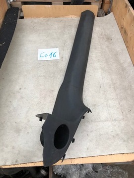 Audi OE 8W6853906B Накладка на порог