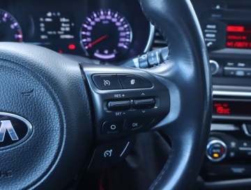 Kia Optima I Sedan 2.0 DOHC 165KM 2013 Kia Optima 2.0, Salon Polska, Skóra, Klima, zdjęcie 14