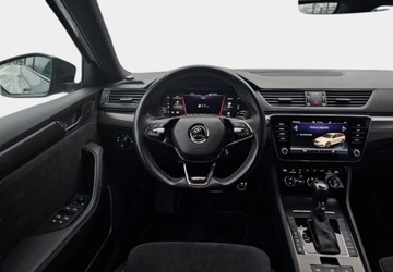 Skoda Superb III Kombi Facelifting 2.0 TSI 190KM 2020 Skoda Superb Sportowe fotele - Grzana szyba - Kierownica - Fotele - Faktur, zdjęcie 34