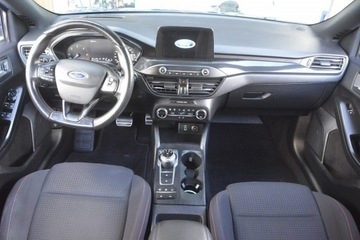 Ford Focus III Hatchback 5d facelifting 1.5 TDCi 120KM 2018 Ford Focus 1.5EcoBlue STLine doinwestowany Android, zdjęcie 11