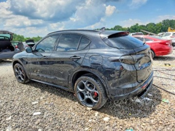 Alfa Romeo Stelvio SUV Facelifting 2023 2.0 GME Turbo 280KM 2024 Alfa Romeo Stelvio 2024 Q4 TI 2.0 Benzyna 280KM, zdjęcie 1