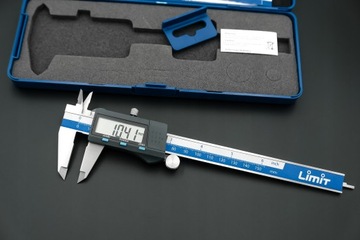 ЭЛЕКТРОННЫЙ ЦИФРОВОЙ ШТАНВЕРТ 150 ММ ОГРАНИЧЕНИЕ 0,01 ММ