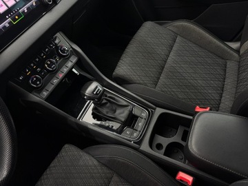 Skoda Karoq Crossover Facelifting 2.0 TDI SCR 150KM 2022 Skoda Karoq Style 4x4 / Ambiente / Kamera cofania, zdjęcie 23