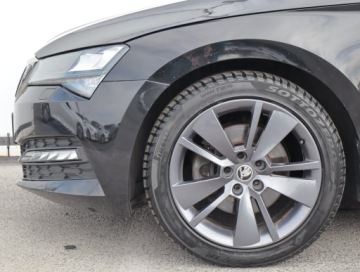 Skoda Superb III Kombi Facelifting 1.5 TSI 150KM 2020 Skoda Superb 1.5 TSI, Salon Polska, Automat, zdjęcie 14
