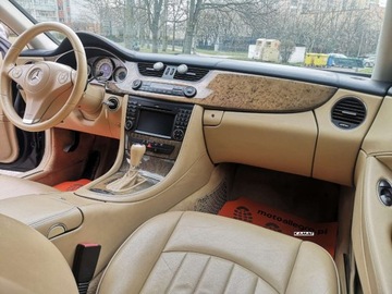 Mercedes CLS W219 Coupe 3.0 V6 (320 CDI) 224KM 2008 Mercedes-Benz CLS Mercedes Cls Lift Super Stan Zamiana 3.0 Diesel 224KM, zdjęcie 8