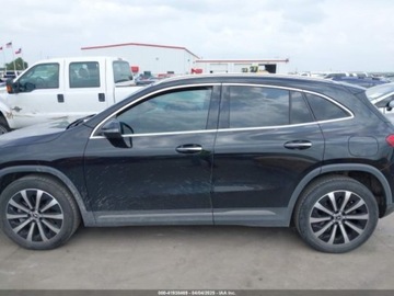 Mercedes GLA II 2021 Mercedes-Benz GLA 2021 MERCEDES-BENZ GLA 250 2.0 Benzyna 221KM, zdjęcie 7