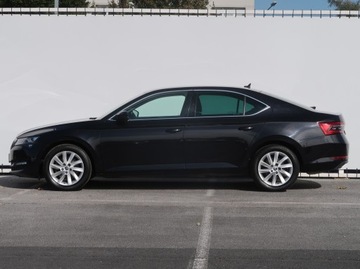 Skoda Superb III Liftback Facelifting 1.5 TSI 150KM 2019 Skoda Superb 1.5 TSI, Salon Polska, Serwis ASO, zdjęcie 2