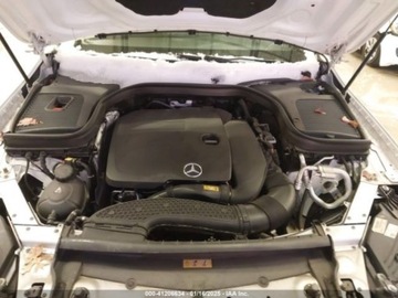 Mercedes GLC C253 2021 Mercedes-Benz GLC 2021r., 300, od ubezpieczalni 2.0 Benzyna 255KM, zdjęcie 11