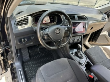 Volkswagen Tiguan II SUV 2.0 TDI SCR 240KM 2019 Volkswagen Tiguan Virtual FullLED El.klapa, zdjęcie 7