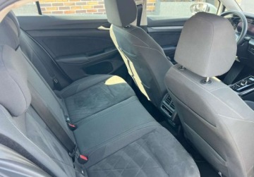 Volkswagen Golf VIII Variant 1.5 eTSI 130KM 2024 Volkswagen Golf Automat Kamera Tempomat 1.5 Benzyna 130KM, zdjęcie 20