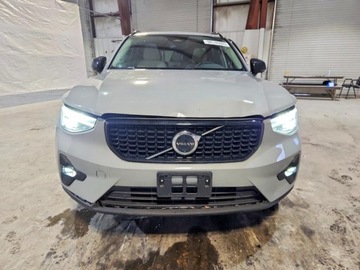 Volvo XC40 2025 Volvo XC 40 Plus 2025 2.0 Benzyna 194KM, zdjęcie 5