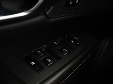 Volvo S90 II Sedan 2.0 D5 235KM 2016 Volvo S90 4x4 automat inscripsion el fotele skóra, zdjęcie 33