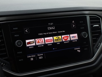 Volkswagen T-Roc I SUV 1.0 TSI 115KM 2018 VW T-Roc 1.0 TSI, Salon Polska, Klima, zdjęcie 11