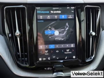 Volvo XC60 II Crossover Plug-In Facelifting 2.0 T6 350KM 2024 Volvo XC 60 T6 Plug-In Hybrid | Plus Dark | ASO |, zdjęcie 14