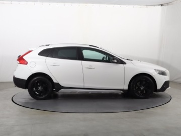 Volvo V40 II Hatchback 2.0 D3 150KM 2013 Volvo V40 Cross Country 2.0 D3, Salon Polska, zdjęcie 5