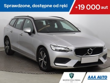 Volvo V60 II  Kombi 2.0 D3 150KM 2020 Volvo V60 D3 2.0, Automat, Navi, Klima