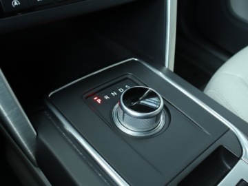 Land Rover Discovery Sport SUV 2.0 Si4 240KM 2015 Land Rover Discovery Sport Si4, Salon Polska, zdjęcie 15