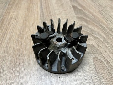 STIHL FS 36 МАГНИТНОЕ КОЛЕСО