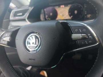Skoda Superb III Kombi Facelifting 2.0 TDI SCR 200KM 2021 Skoda Superb Style 2.0 TDI 200 KM DSG Matrix Panorama Webasto Hak, zdjęcie 12