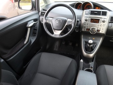Toyota Verso Minivan 1.8 Valvematic 147KM 2009 Toyota Verso 1.8 Valvematic, 7 miejsc, Xenon, zdjęcie 6