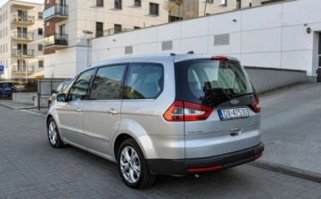 Ford Galaxy III Van Facelifting 2.0 EcoBoost 203KM 2011 Ford Galaxy 2,0T (203KM) Automat Lift 7-osobowy 2.0 Benzyna 203KM, zdjęcie 2