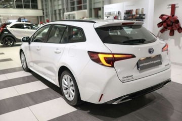 Toyota Corolla XII TS Kombi Facelifting 1.8 Hybrid 140KM 2023 Toyota Corolla 1.8 Hybrid Comfort 1.8 Hybryda 140KM, zdjęcie 4