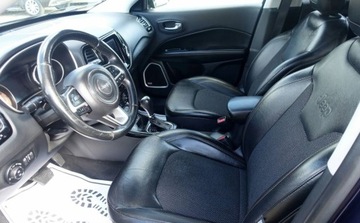 Jeep Compass II SUV 2.0 MJD 140KM 2018 Jeep Compass 2.0MultiJet 140KM 4x4 Automat LIMITED Biksenon NAVI Zero koro, zdjęcie 8