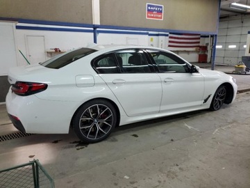 BMW Seria 5 G30-G31 2022 BMW Seria 5 540XI 2022 3.0l 3.0 Benzyna 335KM, zdjęcie 3