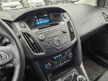 Ford Focus III Kombi Facelifting 1.0 EcoBoost 100KM 2018 Ford Focus 1,0 benzyna 101KM, zdjęcie 10
