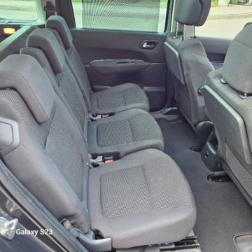 Peugeot 5008 I Minivan Facelifting 1.6 THP 156KM 2015 Peugeot 5008 Aluminiowe Felgi Czujniki ParkowaniaNawigacjaGwarancja Vip, zdjęcie 28