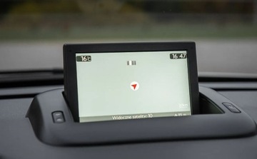 Peugeot 3008 I Crossover Facelifting 1.6 BlueHDi 120KM 2015 Peugeot 3008 1.6eHDI 120KM Allure Perla Skora Navi Ledy Hed-up Panorama Fu, zdjęcie 19