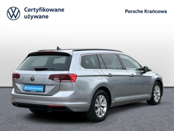 Volkswagen Passat B8 Variant Facelifting 2.0 TDI SCR 150KM 2023 Volkswagen Passat |Podgrzewana Kierownica| Masaż|, zdjęcie 4