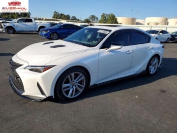 Lexus IS III 2023 Lexus IS 300 2023 2.0 Benzyna 241KM