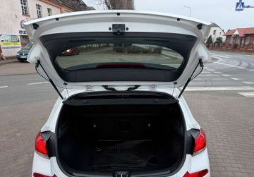 Hyundai i30 II Wagon Facelifting 1.6 CRDi 110KM 2017 Hyundai i30 1.6Crdi 110 PS NAVI Kamera Extra stan 1.6 Diesel 110KM, zdjęcie 17