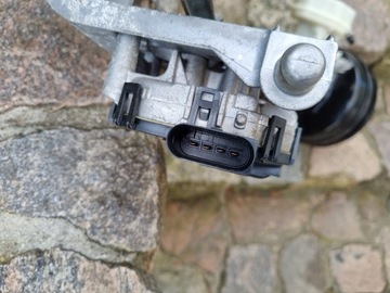 MECHANIZM WYCIERACZEK PRZÓD FORD C-MAX FOCUS II