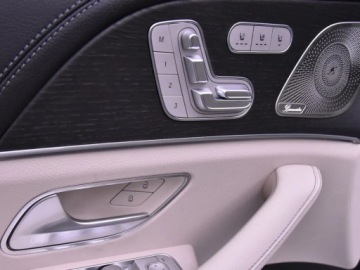 Mercedes GLE V167 SUV Facelifting 3.0 450d 367KM 2025 GLE Coupe 450 d 4-Matic AMG Line 3.0 (367KM) 2025, zdjęcie 15