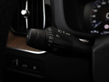 Volvo XC60 II Crossover T8 Twin Engine 390KM 2020 Volvo XC 60 FV23% Plug-In panorama Navi Kamera, zdjęcie 36