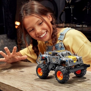 НАБОР LEGO Technic 2IN1 DRIVEN MONSTER JAM XXXL