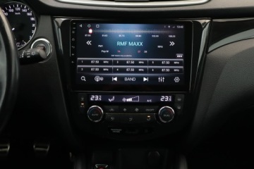 Nissan Qashqai II Crossover 1.2 DIG-T 115KM 2016 Nissan Qashqai 1.2 DIG-T, Salon Polska, zdjęcie 12