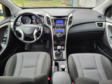 Hyundai i30 II Hatchback 3d 1.6 CRDi (LOW) 110KM 2013 Hyundai i30 *klimatronik*serwis*ledy*alu*, zdjęcie 4