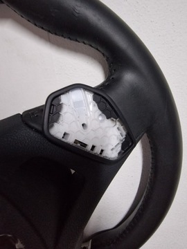 РУЛЕВОЕ КОЛЕСО SKODA OCTAVIA 4